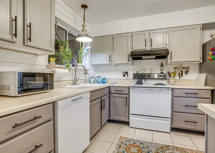Close To Golf & Casinos! Sun Getaway Holiday home *
